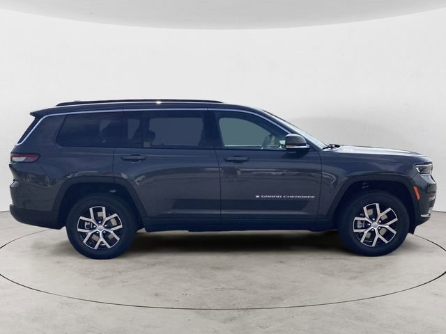 New 2025 Jeep Grand Cherokee L Limited w/ Trailer Tow Package image 6