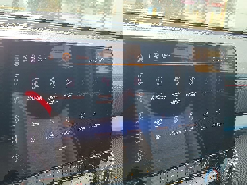 Used 2024 Chevrolet Colorado Z71 w/ Z71 Convenience Package 2 image 27