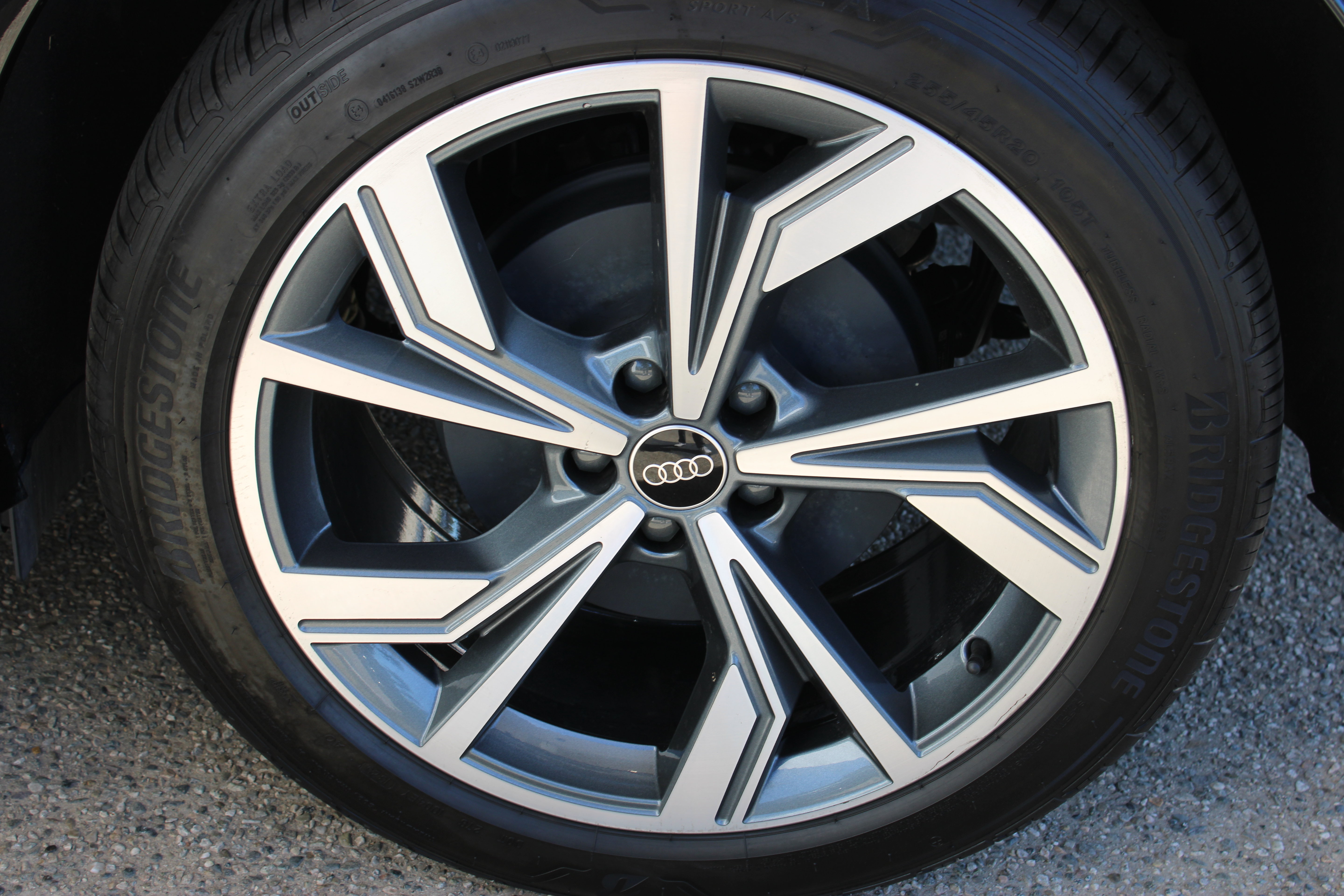 Used 2023 Audi Q4 e-tron Premium Plus w/ Premium Plus AWD/4WD image 11
