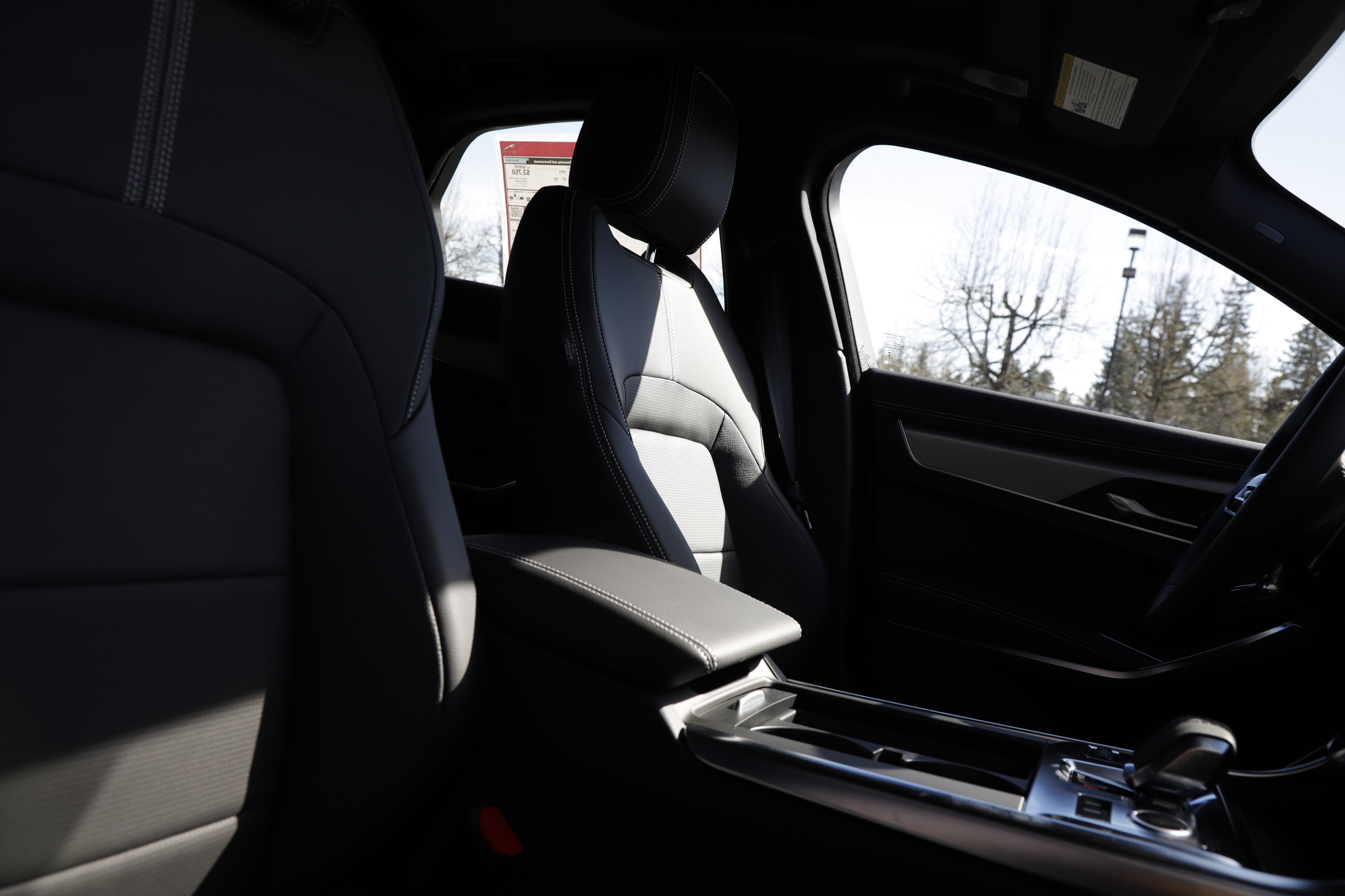 New 2024 Jaguar XF R-Dynamic SE image 13
