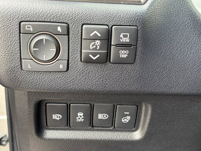 Used 2023 Lexus GX 460 Luxury w/ Accessory Package image 5