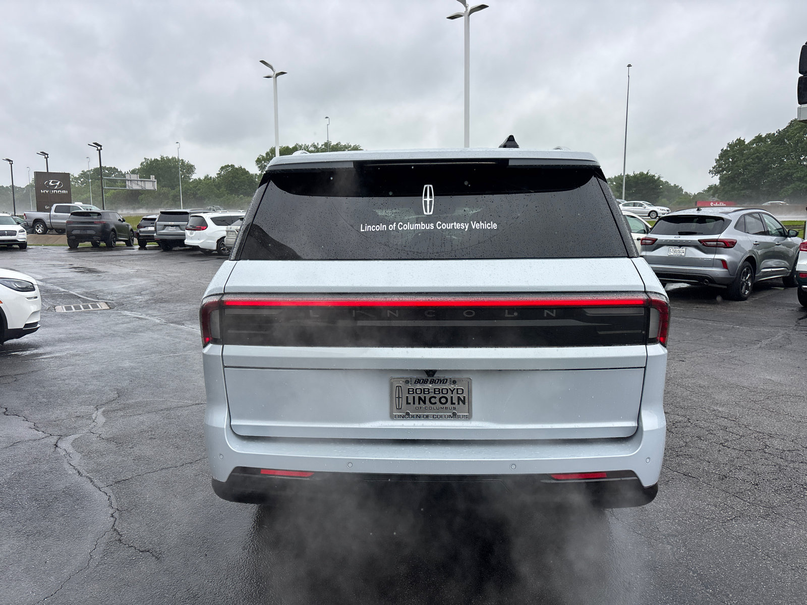 New 2026 Lincoln Navigator L Reserve AWD/4WD image 6