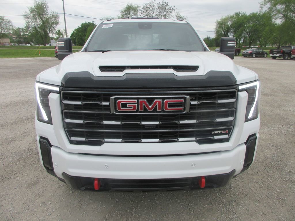 New 2026 GMC Sierra 2500 AT4 w/ AT4 Premium Plus Package AWD/4WD image 12
