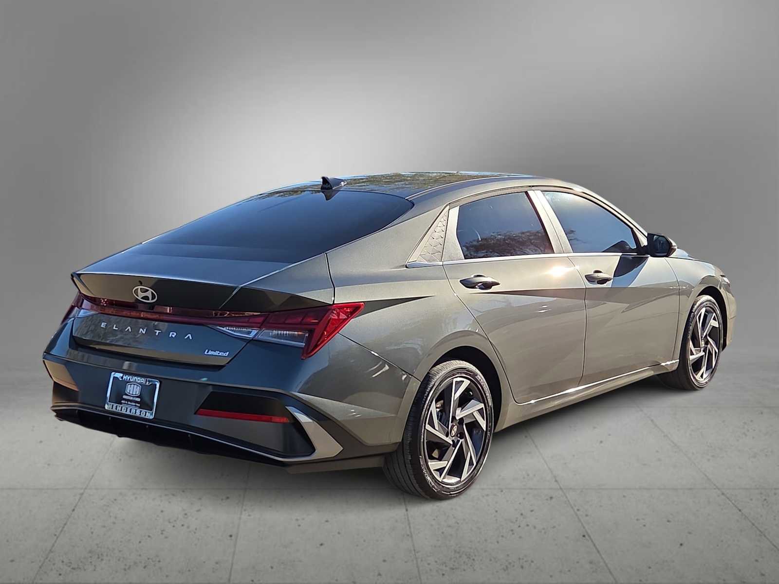 New 2026 Hyundai Elantra Limited image 8