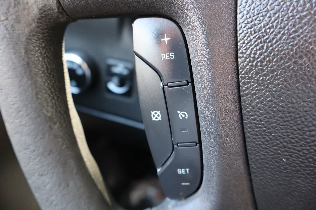 Used 2017 Chevrolet Express 3500 LT w/ LT Preferred Equipment Group image 31