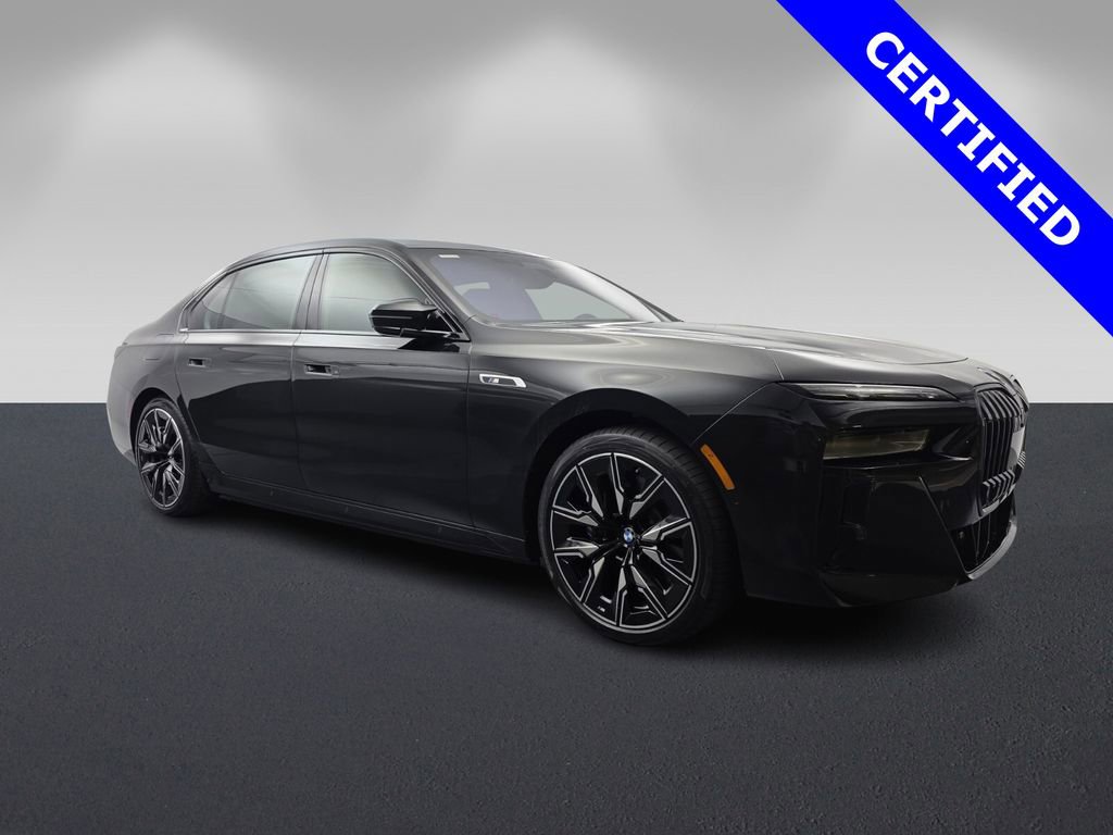 Used 2025 BMW i7 M70 w/ Executive Package image 1