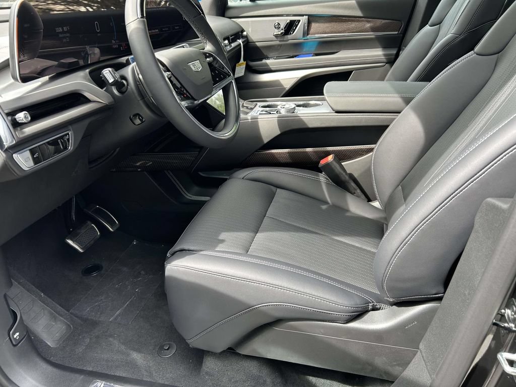New 2027 Cadillac Vistiq Sport AWD/4WD image 21