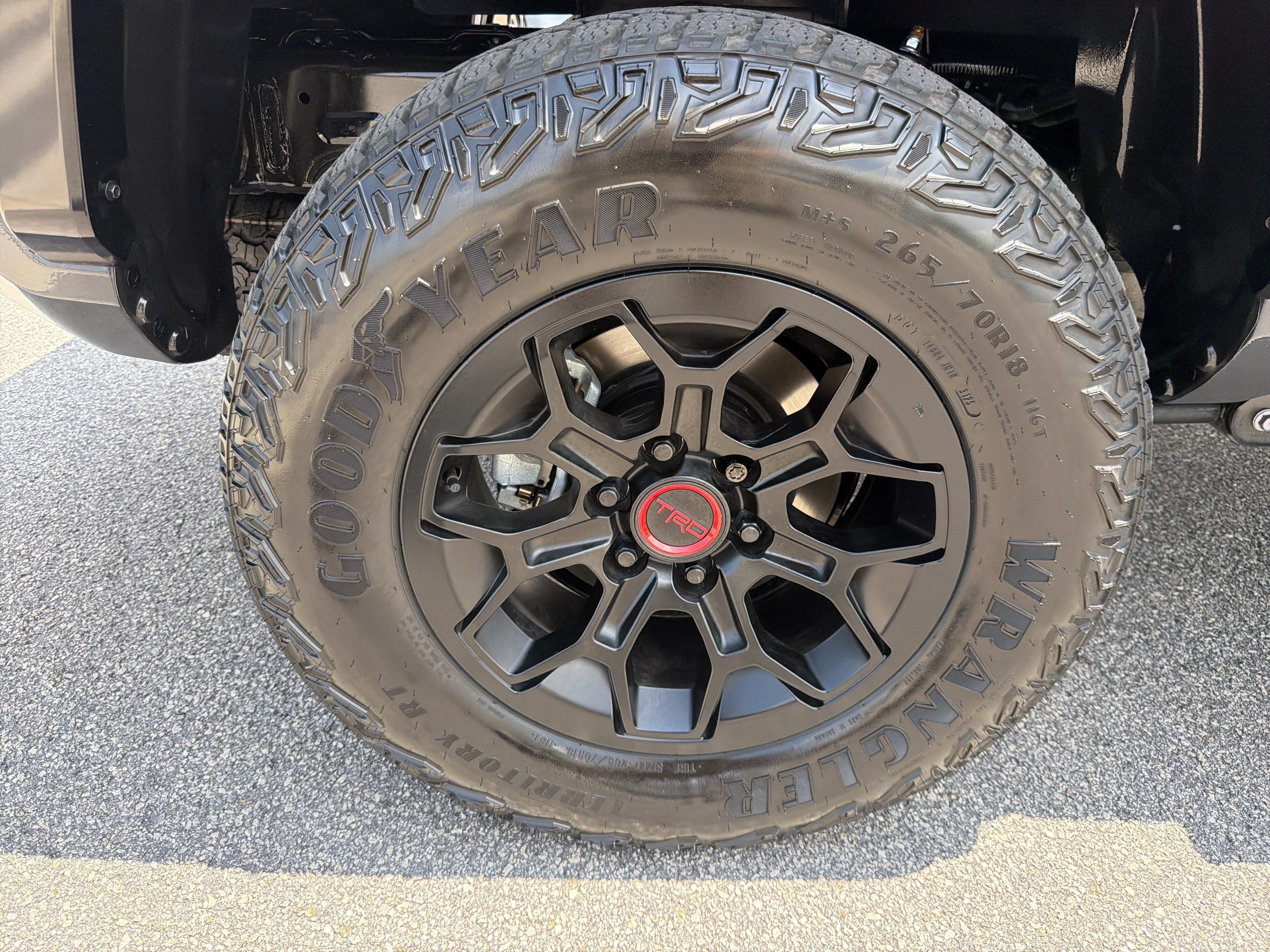 Certified 2025 Toyota Tacoma TRD Pro AWD/4WD image 27
