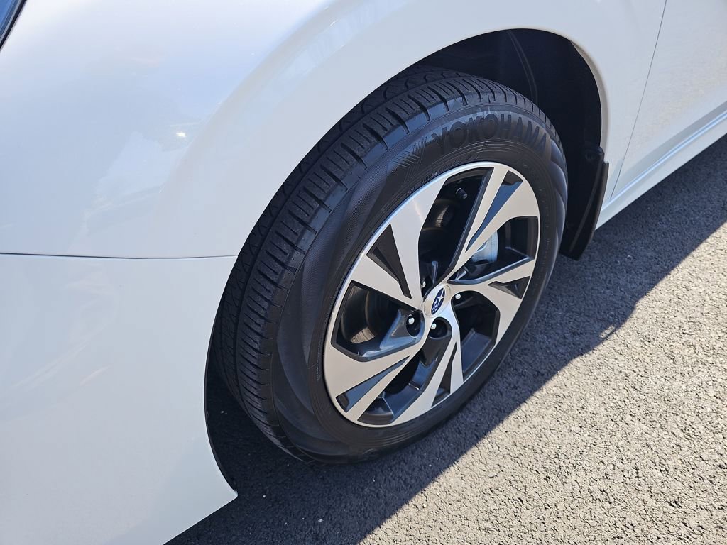 Used 2023 Subaru Legacy Premium image 25