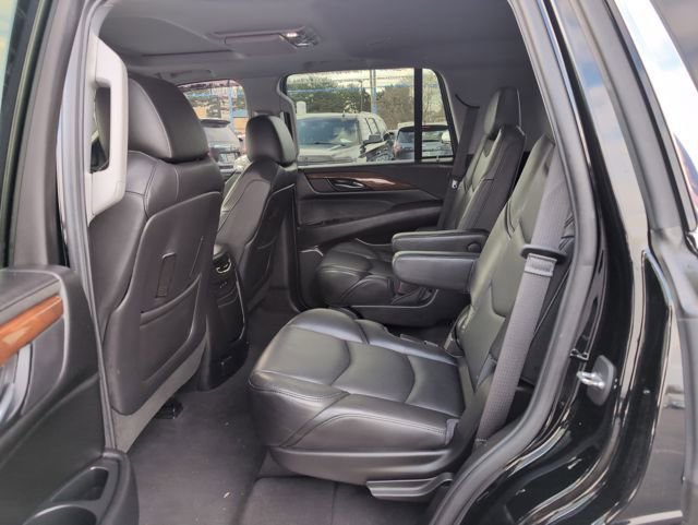 Used 2019 Cadillac Escalade Premium Luxury image 9