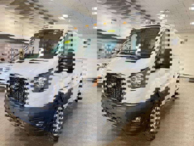 New 2026 Ford Transit 350 w/ Interior Upgrade Package image 4