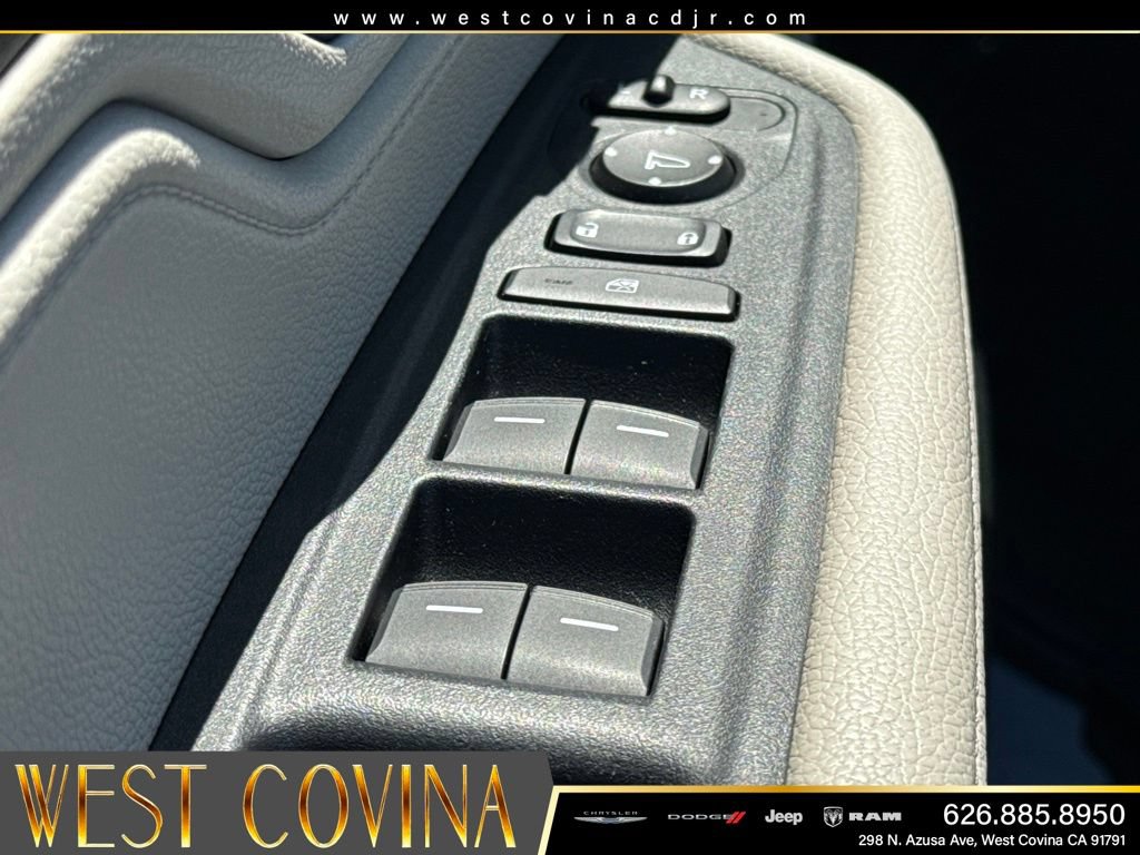 Used 2025 Honda Odyssey EX-L image 21