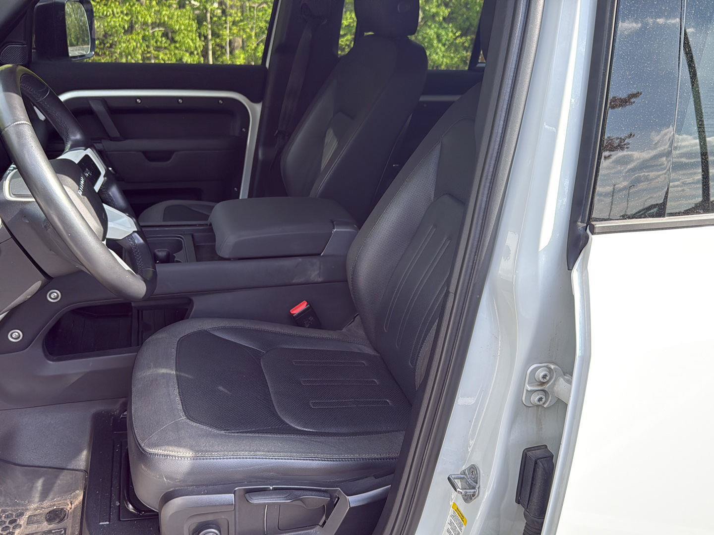 Used 2020 Land Rover Defender 110 S AWD/4WD image 12