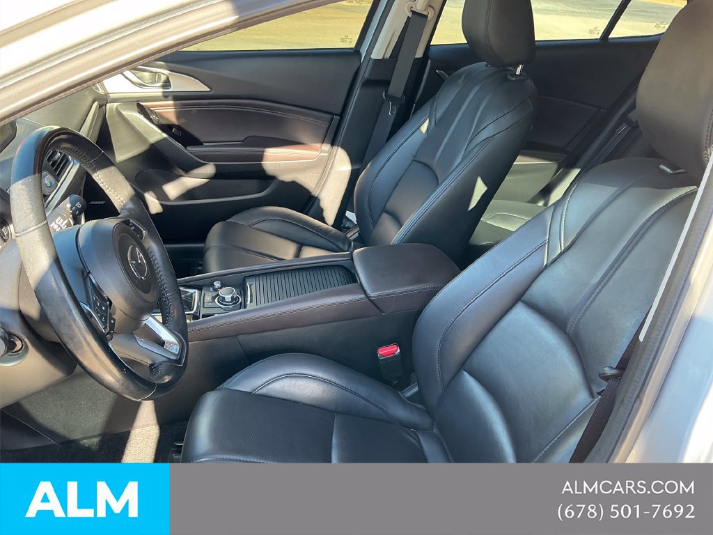 Used 2018 MAZDA MAZDA3 Touring FWD image 13