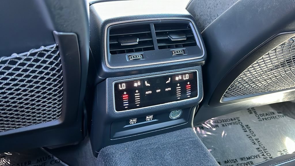 Used 2019 Audi A6 3.0T Premium Plus w/ Premium Plus Package AWD/4WD image 10
