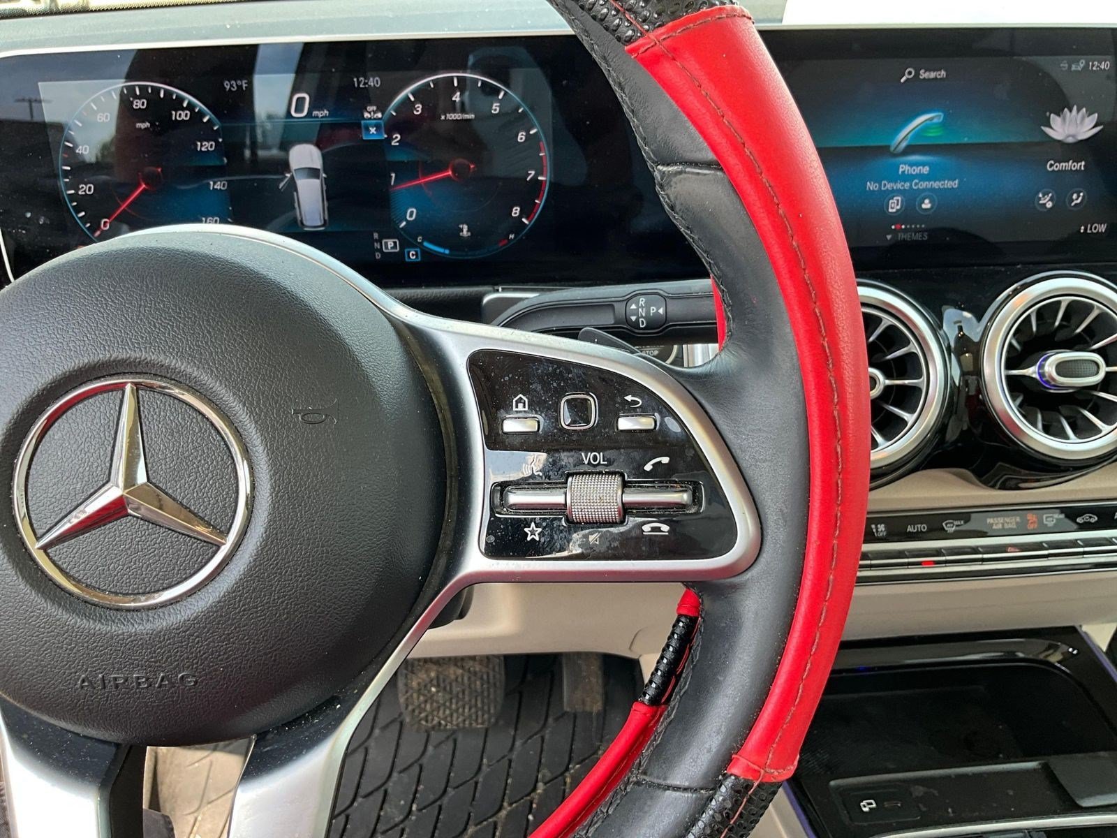 Used 2021 Mercedes-Benz GLB 250 4MATIC image 11
