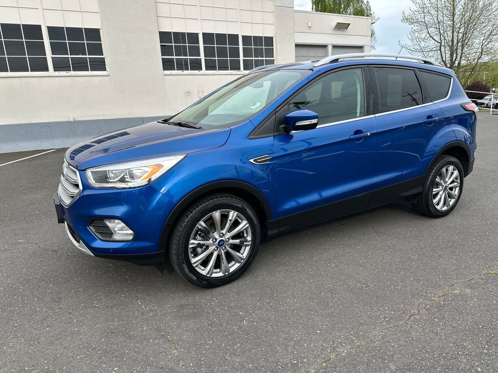 Used 2018 Ford Escape Titanium AWD/4WD image 2