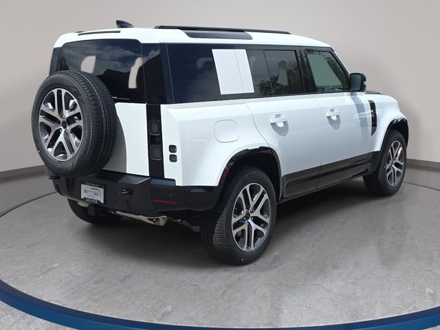 New 2026 Land Rover Defender 110 X-Dynamic SE AWD/4WD image 5