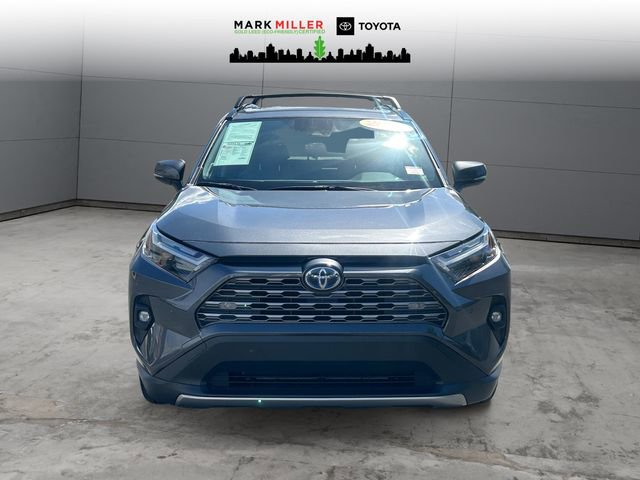 Certified 2022 Toyota RAV4 Limited w/ Limited Grade Weather Package AWD/4WD image 8