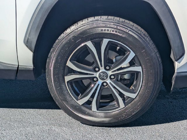 Certified 2020 Toyota RAV4 LE FWD image 11