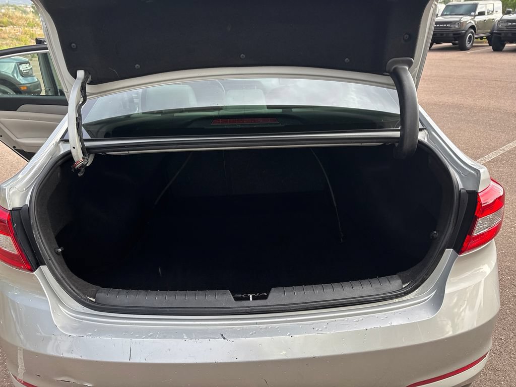 Used 2015 Hyundai Sonata SE w/ Option Group 09 FWD image 17