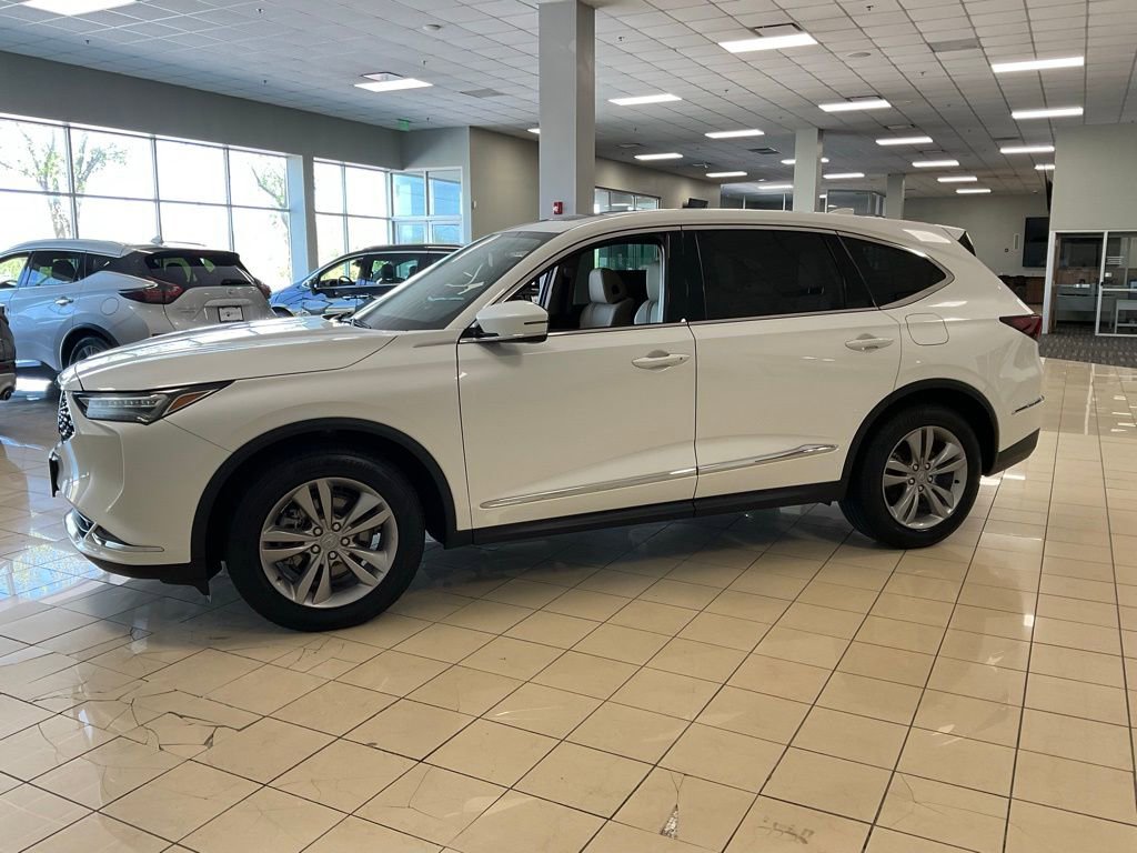 Certified 2023 Acura MDX SH-AWD image 4