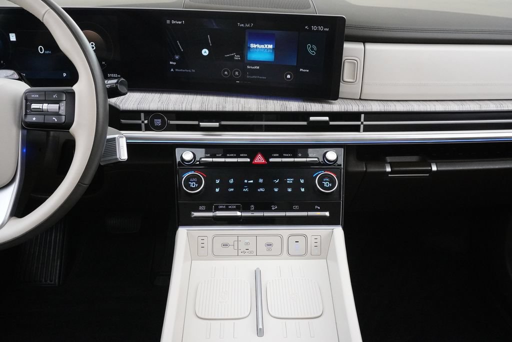 Used 2025 Hyundai Santa Fe Calligraphy FWD image 16