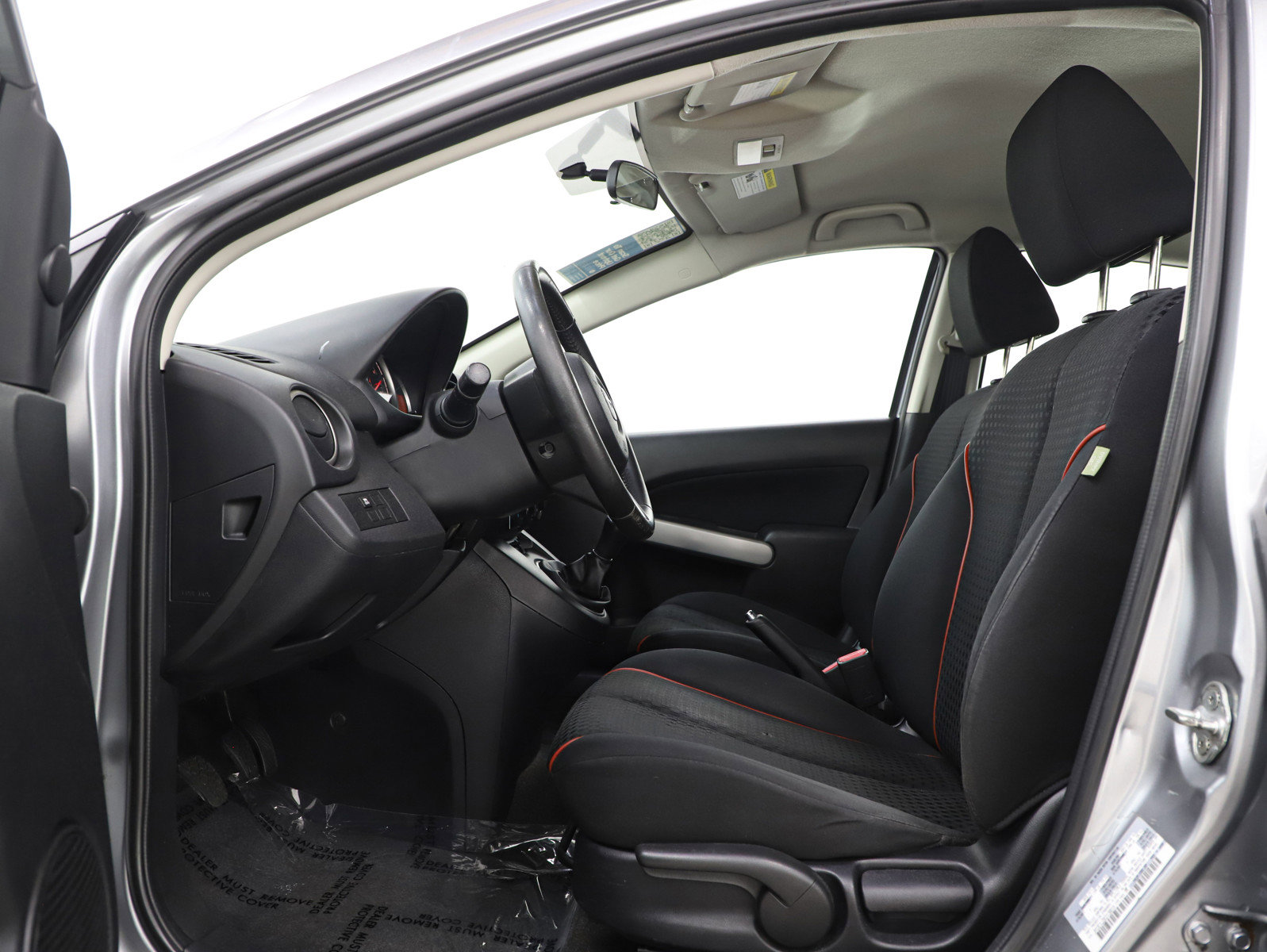 Used 2012 MAZDA MAZDA2 Touring image 21