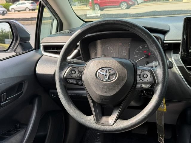 Used 2024 Toyota Corolla LE FWD image 12