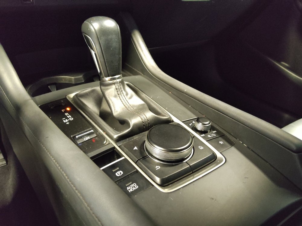 Used 2020 MAZDA MAZDA3 Sedan w/ Select Package image 26
