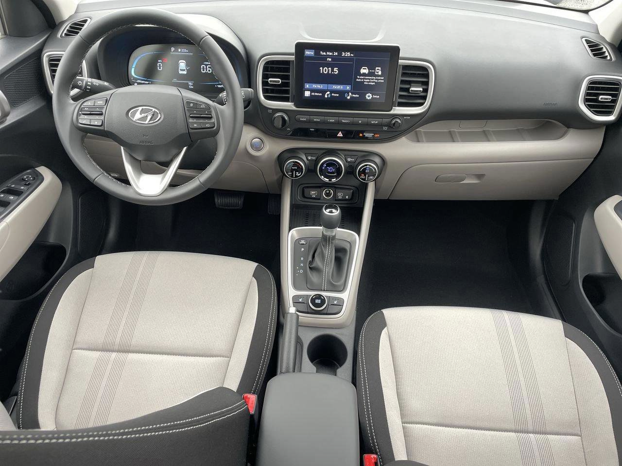 New 2026 Hyundai Venue SEL FWD image 19