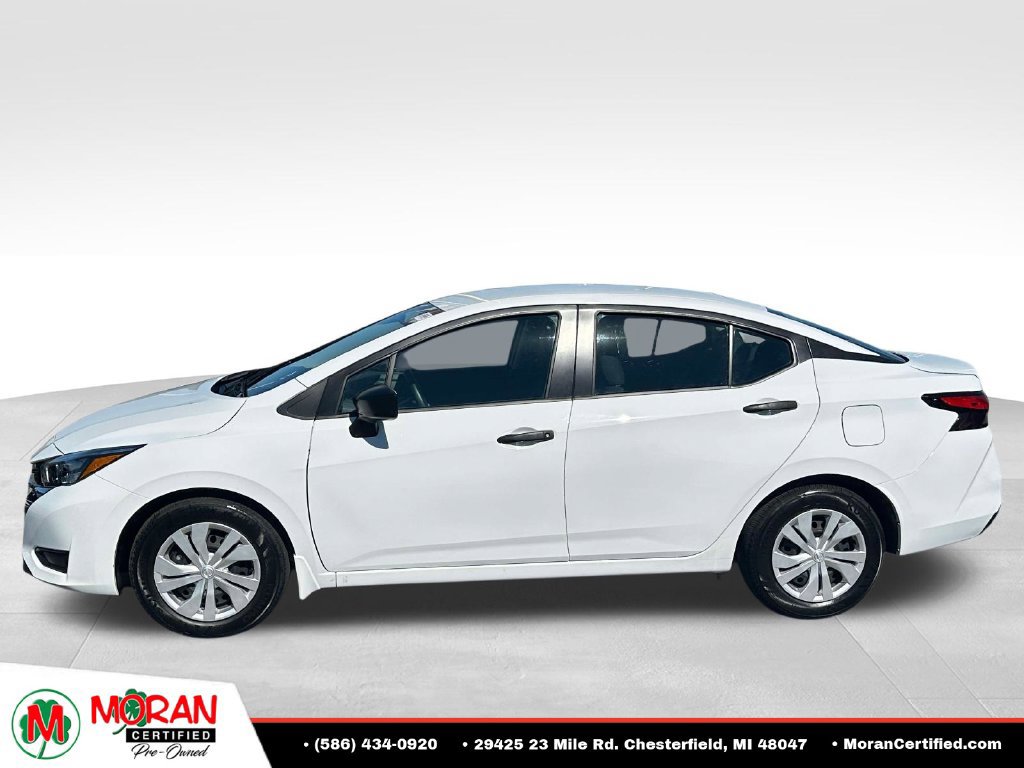 Used 2025 Nissan Versa S w/ Trunk Package FWD image 2