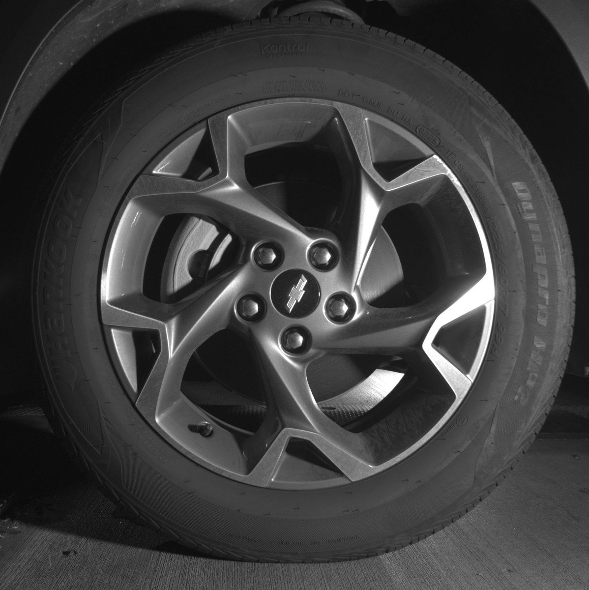 Used 2025 Chevrolet Trax LT image 12