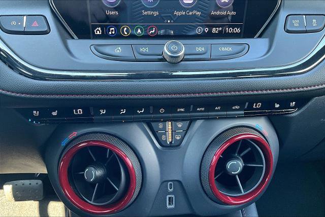 Used 2021 Chevrolet Blazer RS w/ Enhanced Convenience Package image 15