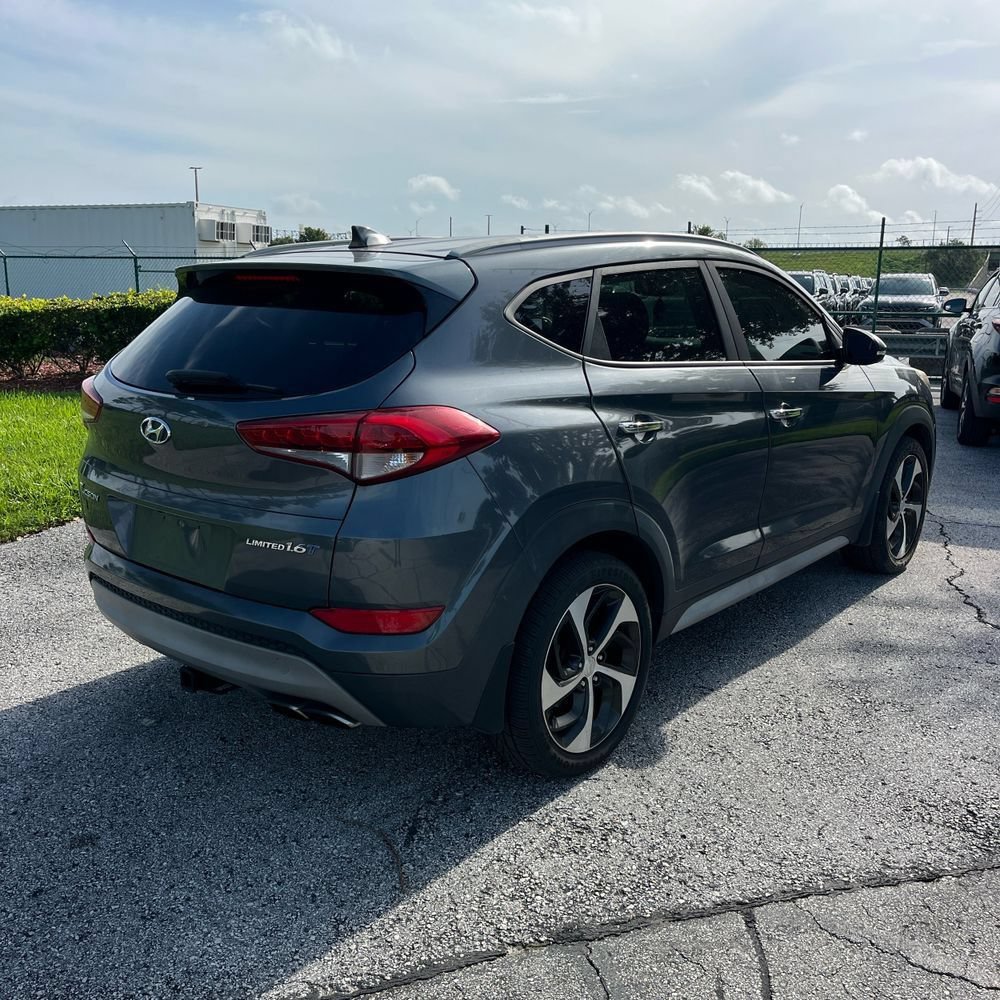Used 2017 Hyundai Tucson Limited w/ Cargo Package FWD image 3