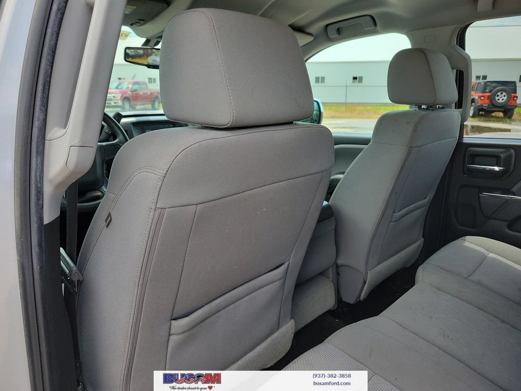 Used 2017 Chevrolet Silverado 1500 Custom w/ Custom Convenience Package RWD image 8