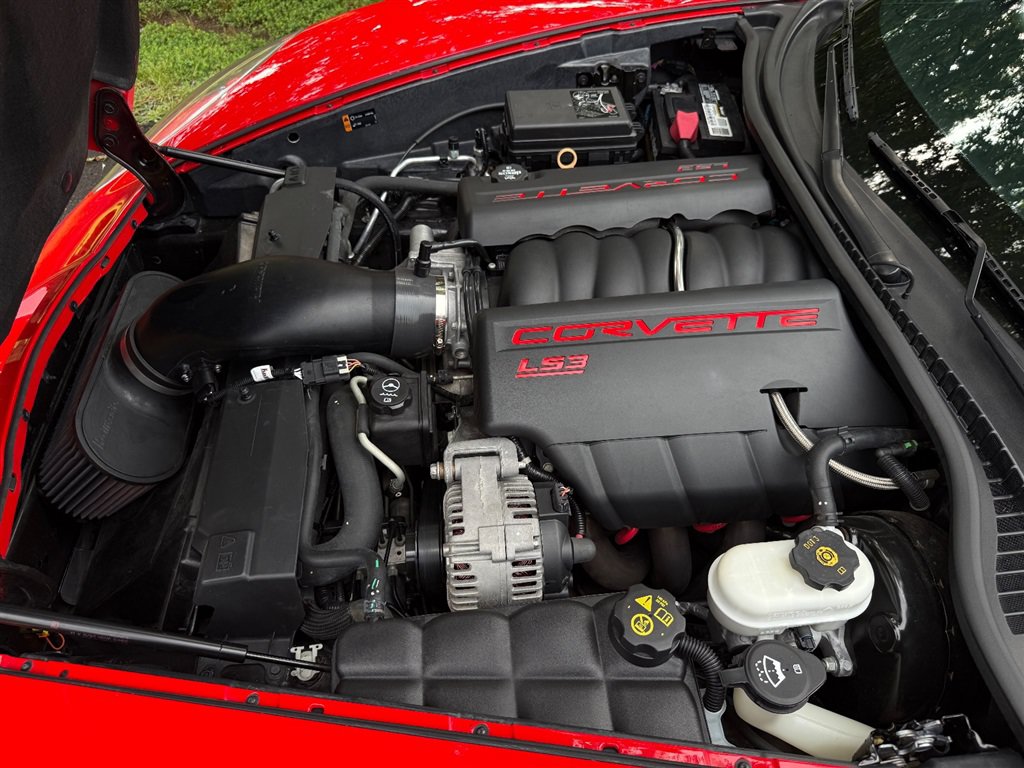 Used 2013 Chevrolet Corvette Grand Sport w/ 3LT Preferred Equipment Group RWD image 75