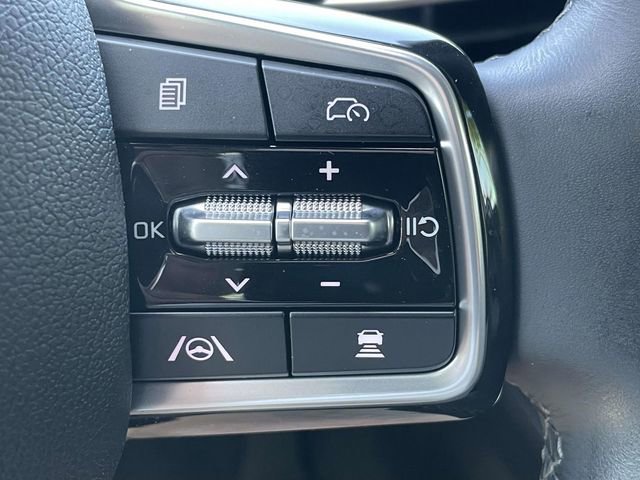 Used 2025 Kia Sorento EX FWD image 31