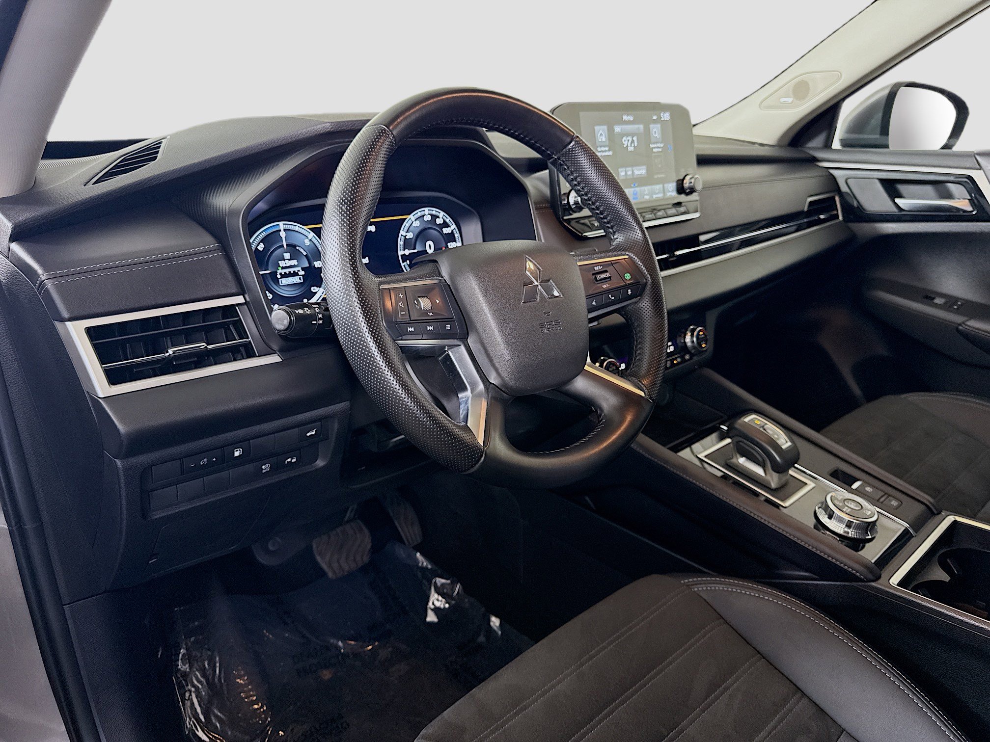 Used 2024 Mitsubishi Outlander Ralliart image 23