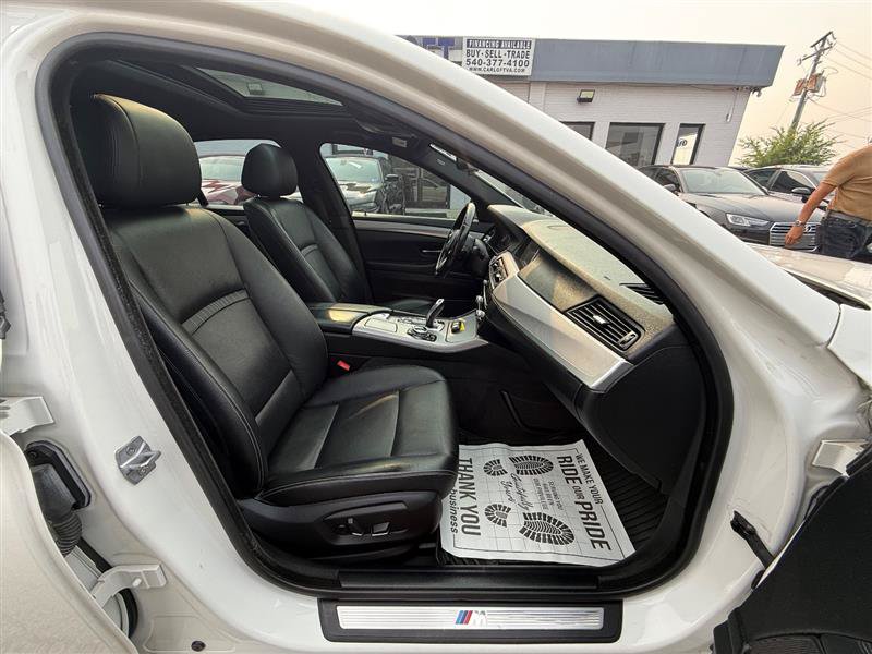 Used 2014 BMW 535i xDrive Sedan AWD/4WD image 29