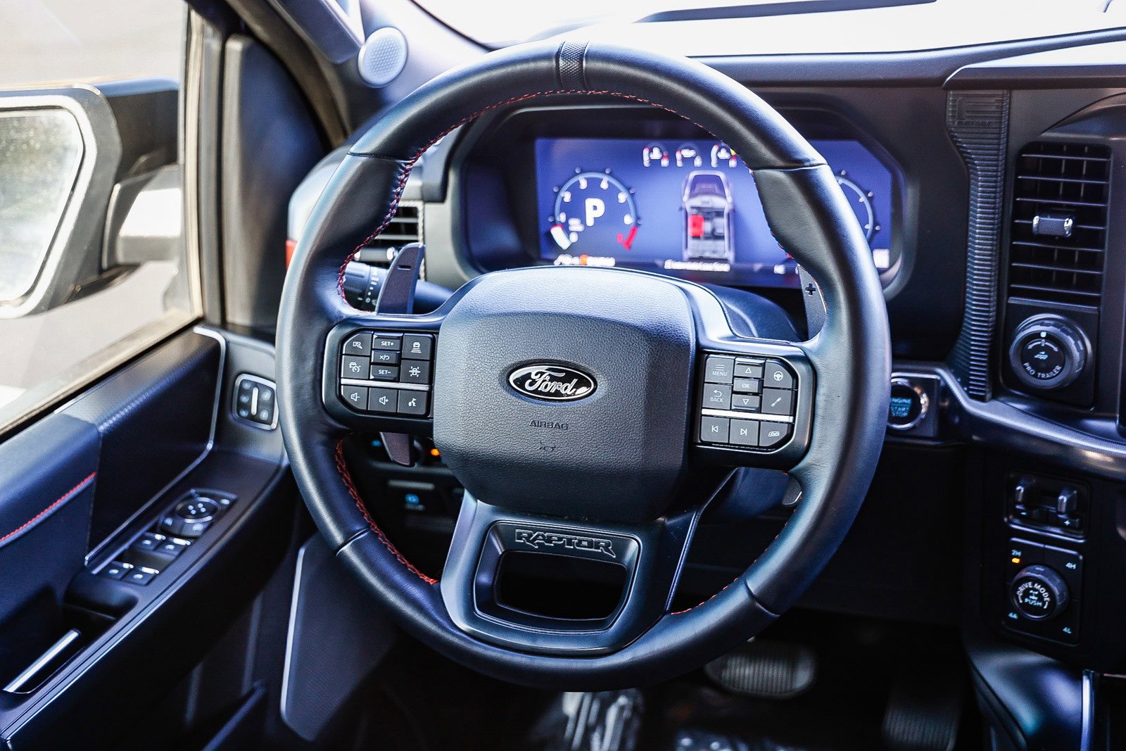 Used 2024 Ford F150 Raptor image 13