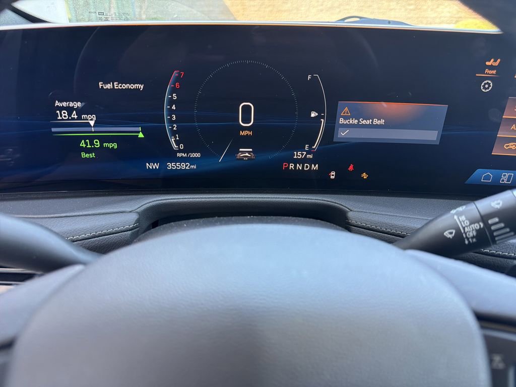 Certified 2025 Cadillac XT4 Premium Luxury image 30