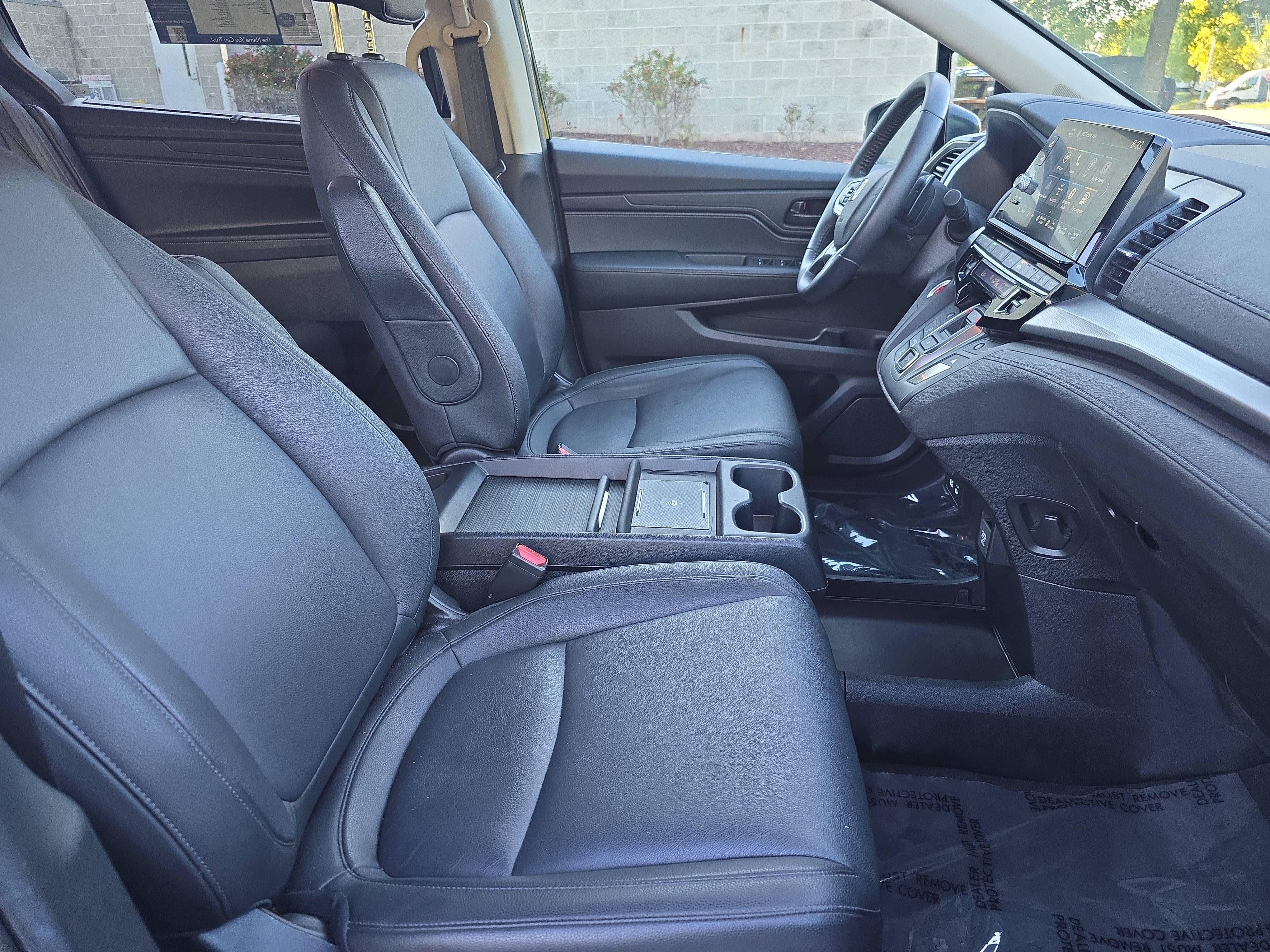 Used 2025 Honda Odyssey EX-L image 10