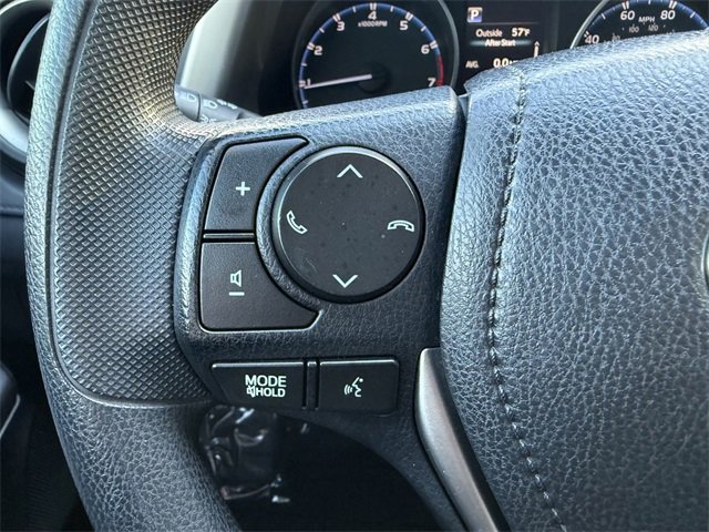 Certified 2018 Toyota RAV4 LE image 17