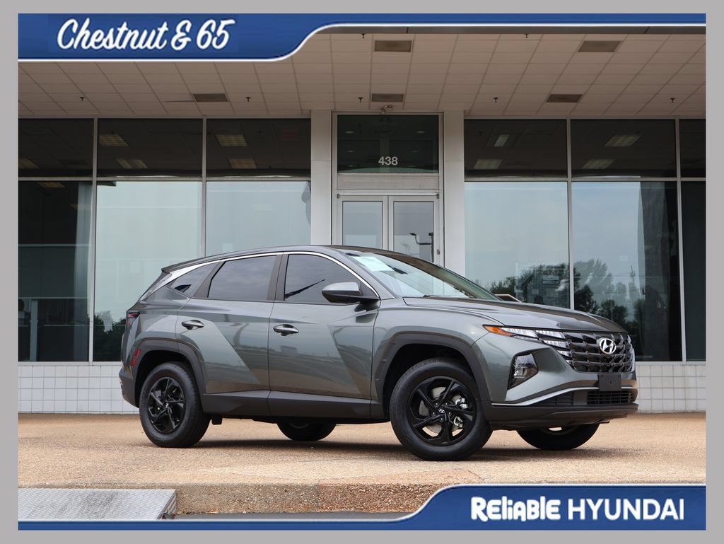 Used 2023 Hyundai Tucson SE AWD/4WD image 1