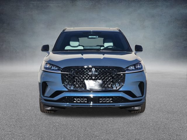New 2026 Lincoln Aviator Black Label w/ Jet Appearance Package AWD/4WD image 2