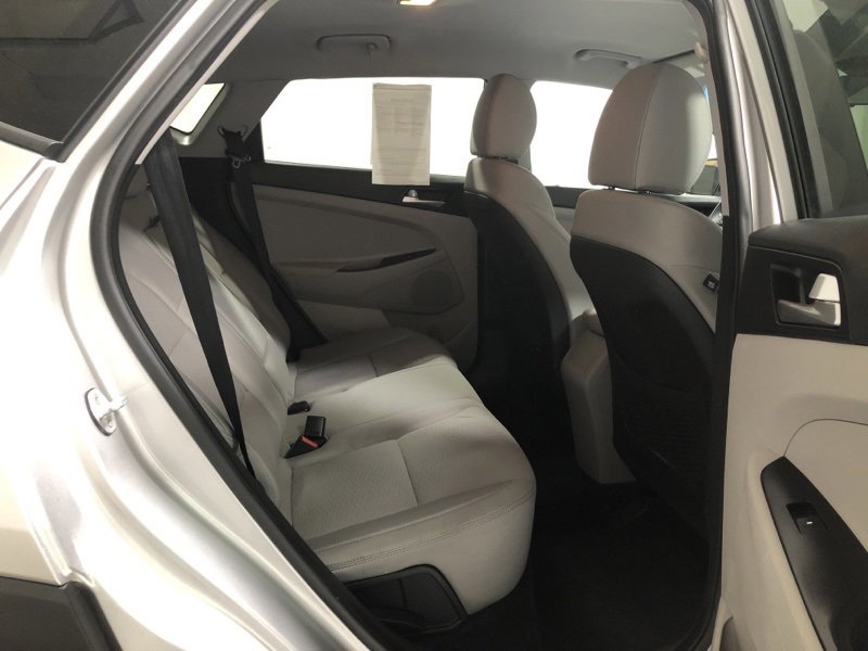 Used 2020 Hyundai Tucson SE image 10