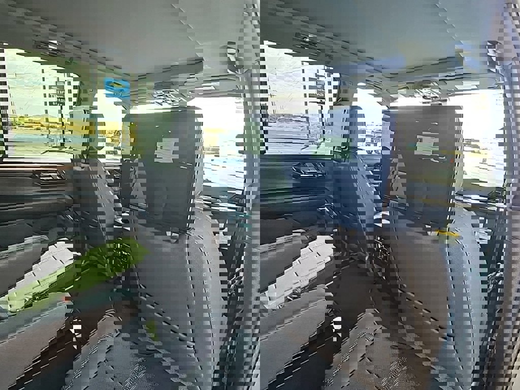 New 2026 Chevrolet Tahoe High Country image 14