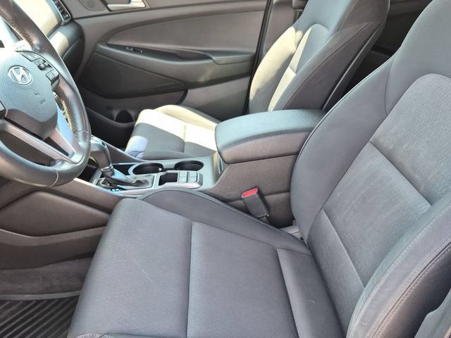 Used 2018 Hyundai Tucson Sport FWD image 14