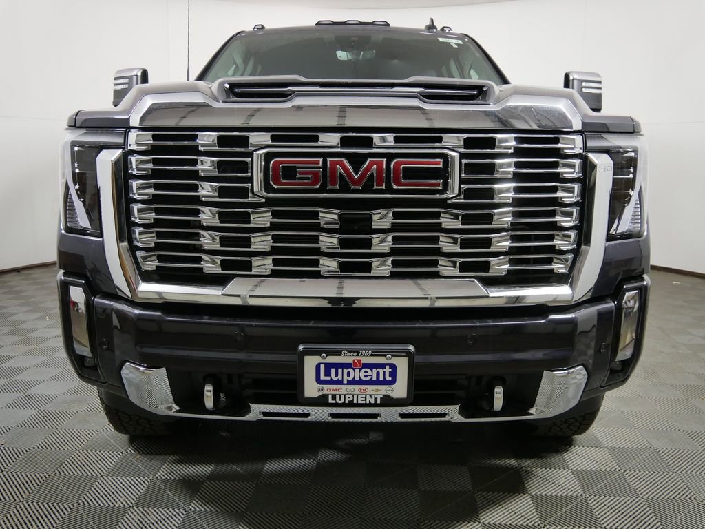 New 2026 GMC Sierra 3500 Denali w/ Denali Reserve Package image 7